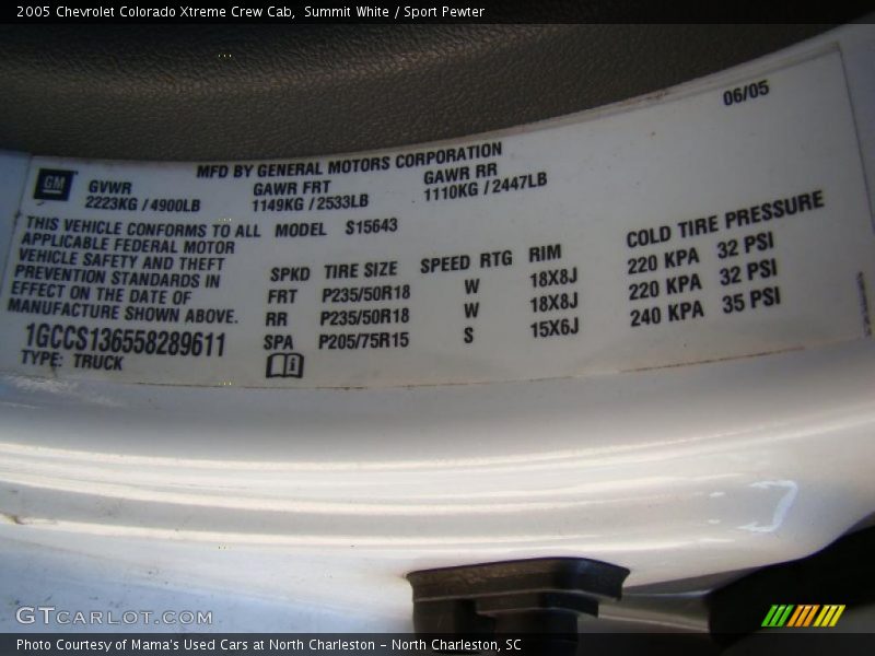 Summit White / Sport Pewter 2005 Chevrolet Colorado Xtreme Crew Cab