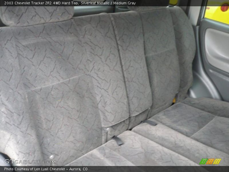 Silverleaf Metallic / Medium Gray 2003 Chevrolet Tracker ZR2 4WD Hard Top
