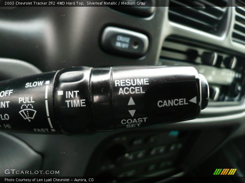 Silverleaf Metallic / Medium Gray 2003 Chevrolet Tracker ZR2 4WD Hard Top