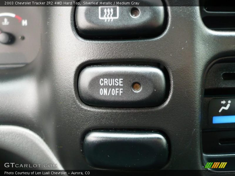 Silverleaf Metallic / Medium Gray 2003 Chevrolet Tracker ZR2 4WD Hard Top