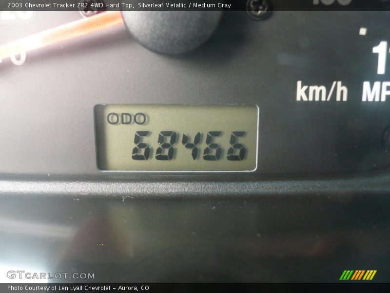 Silverleaf Metallic / Medium Gray 2003 Chevrolet Tracker ZR2 4WD Hard Top