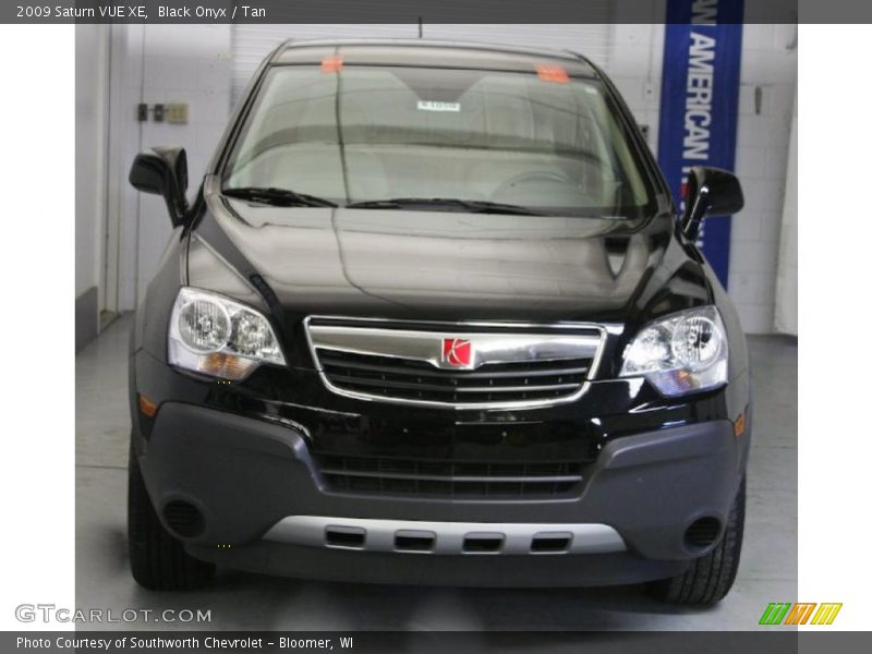 Black Onyx / Tan 2009 Saturn VUE XE