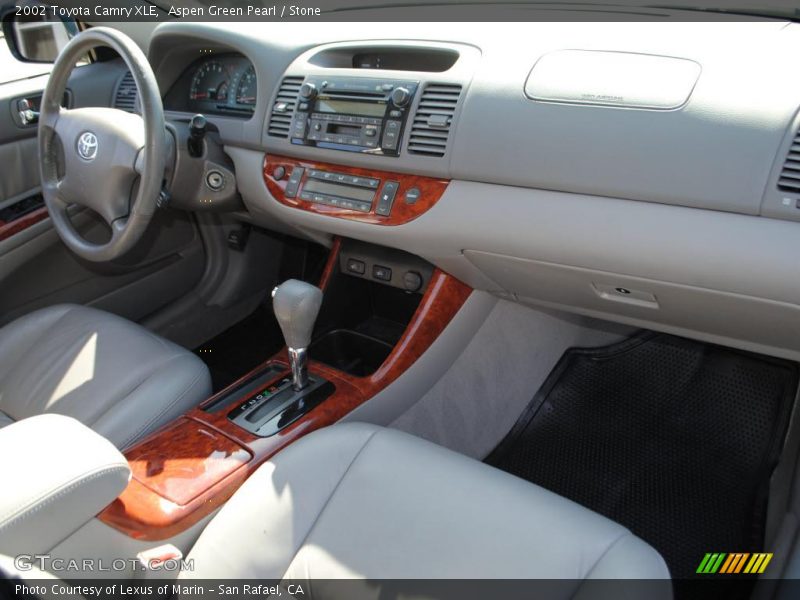 Aspen Green Pearl / Stone 2002 Toyota Camry XLE
