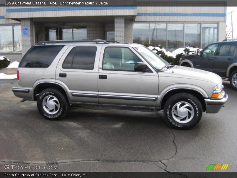 Light Pewter Metallic / Beige 1999 Chevrolet Blazer LT 4x4