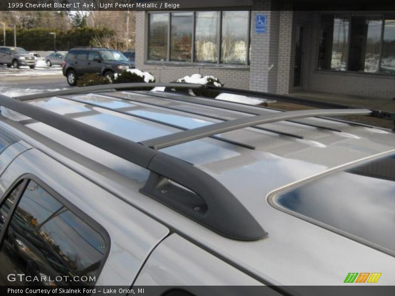 Light Pewter Metallic / Beige 1999 Chevrolet Blazer LT 4x4