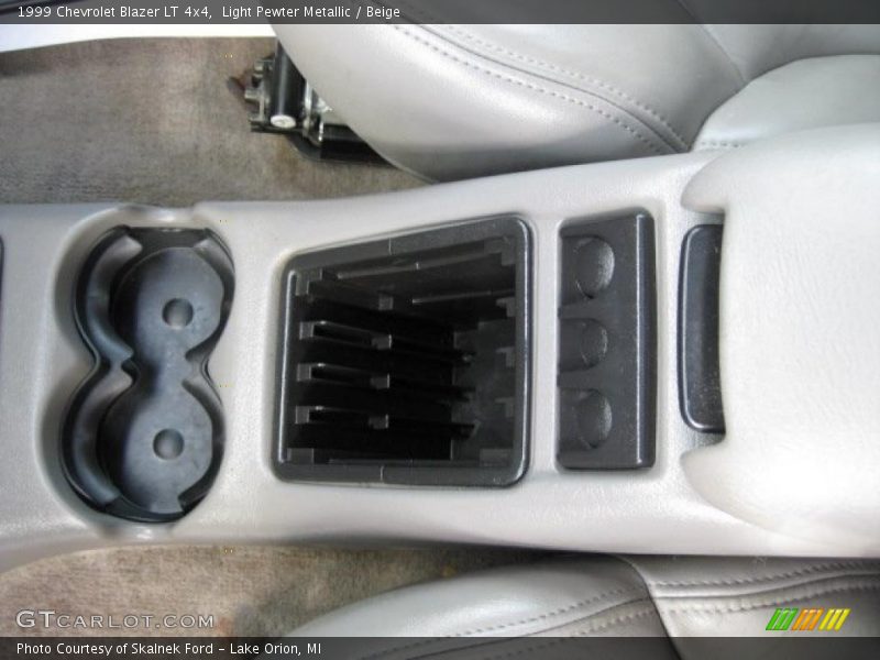 Light Pewter Metallic / Beige 1999 Chevrolet Blazer LT 4x4