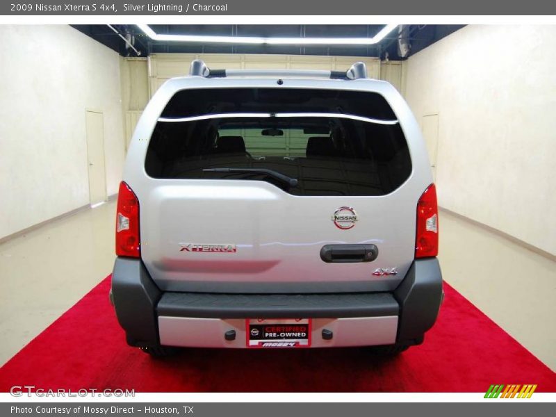 Silver Lightning / Charcoal 2009 Nissan Xterra S 4x4