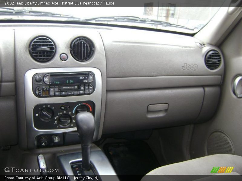 Patriot Blue Pearlcoat / Taupe 2002 Jeep Liberty Limited 4x4