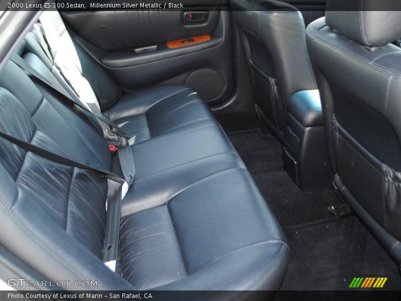 Millennium Silver Metallic / Black 2000 Lexus ES 300 Sedan