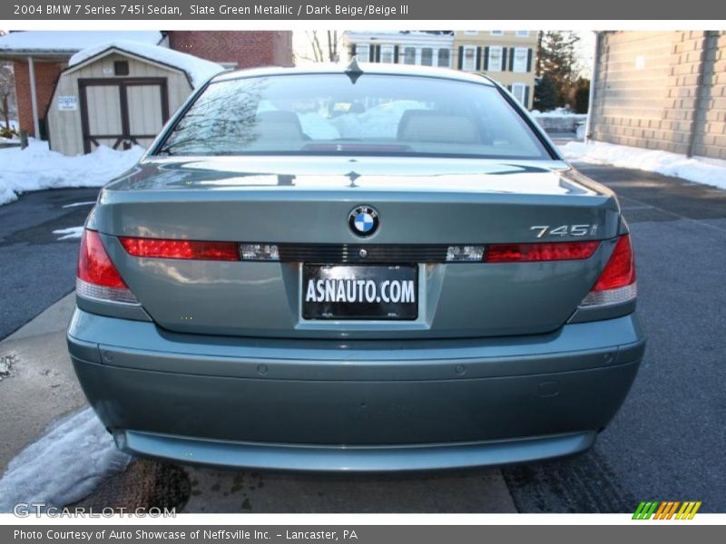 Slate Green Metallic / Dark Beige/Beige III 2004 BMW 7 Series 745i Sedan