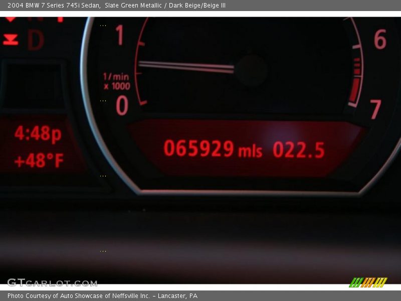 Slate Green Metallic / Dark Beige/Beige III 2004 BMW 7 Series 745i Sedan