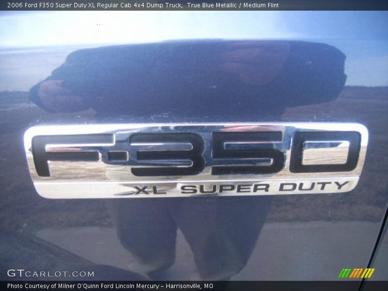 True Blue Metallic / Medium Flint 2006 Ford F350 Super Duty XL Regular Cab 4x4 Dump Truck