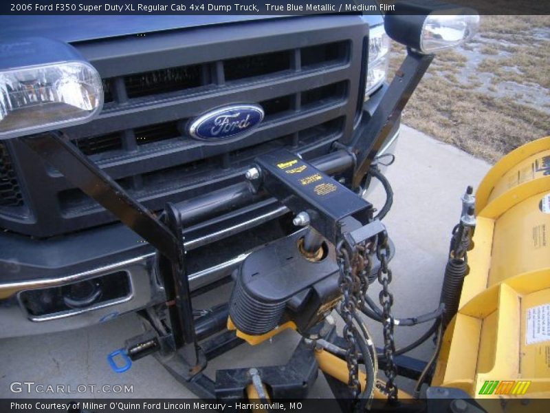 True Blue Metallic / Medium Flint 2006 Ford F350 Super Duty XL Regular Cab 4x4 Dump Truck