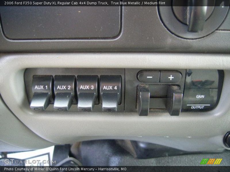 True Blue Metallic / Medium Flint 2006 Ford F350 Super Duty XL Regular Cab 4x4 Dump Truck