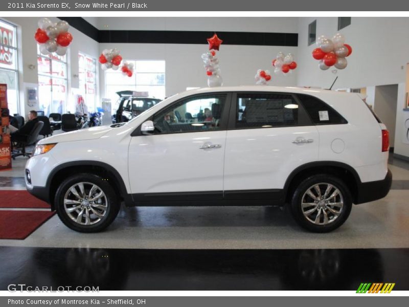 Snow White Pearl / Black 2011 Kia Sorento EX