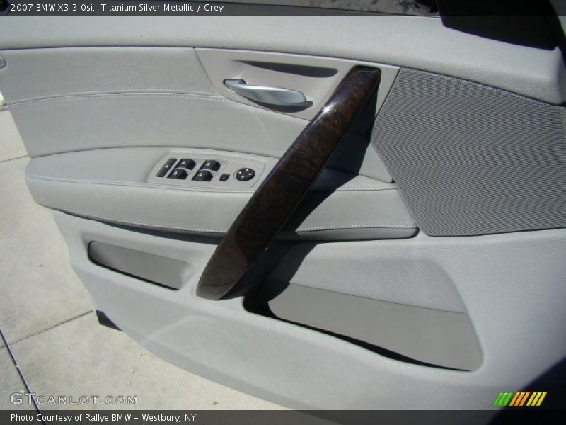 Titanium Silver Metallic / Grey 2007 BMW X3 3.0si