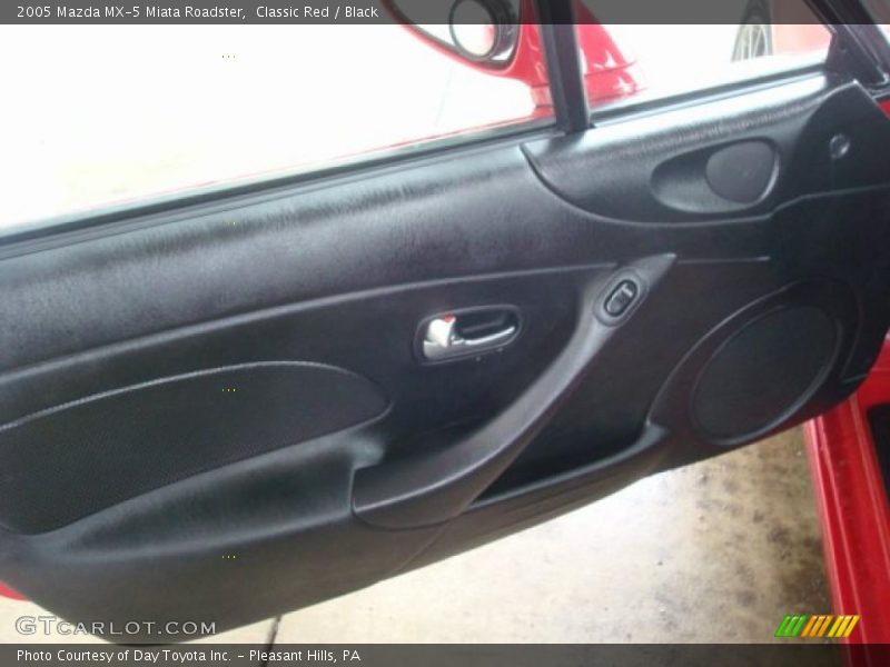 Classic Red / Black 2005 Mazda MX-5 Miata Roadster