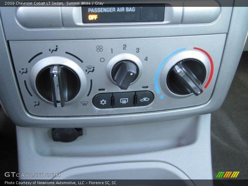 Summit White / Gray 2009 Chevrolet Cobalt LT Sedan