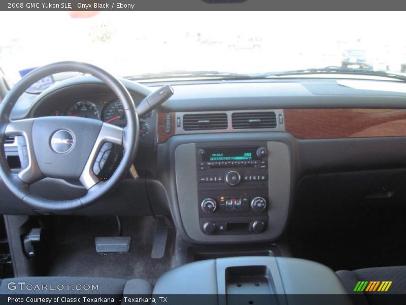 Onyx Black / Ebony 2008 GMC Yukon SLE