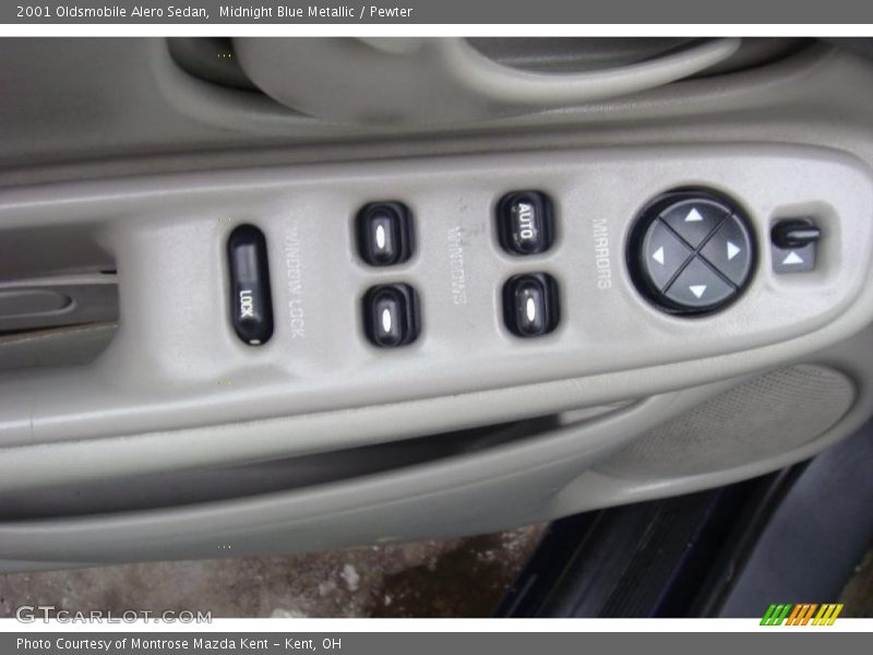 Midnight Blue Metallic / Pewter 2001 Oldsmobile Alero Sedan