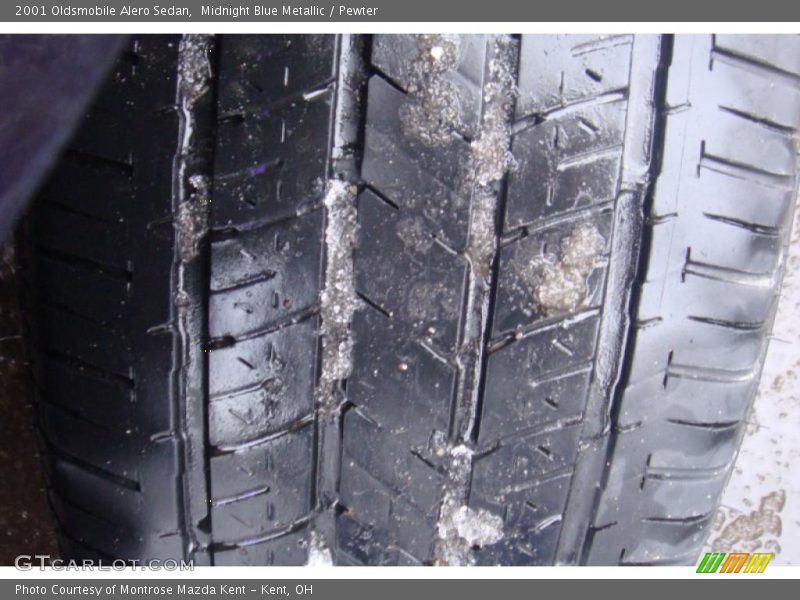 Midnight Blue Metallic / Pewter 2001 Oldsmobile Alero Sedan