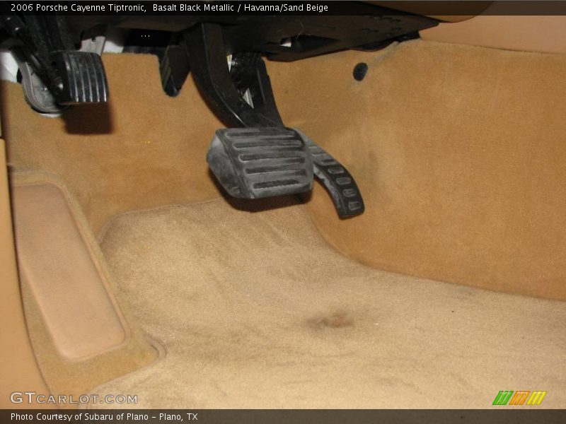 Basalt Black Metallic / Havanna/Sand Beige 2006 Porsche Cayenne Tiptronic