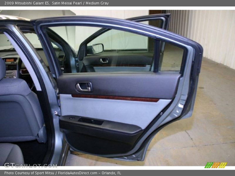 Satin Meisai Pearl / Medium Gray 2009 Mitsubishi Galant ES