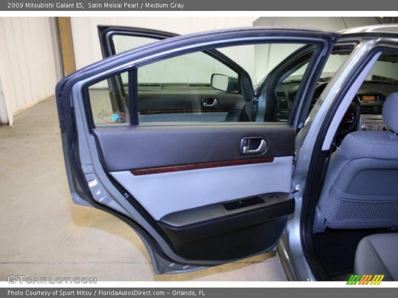 Satin Meisai Pearl / Medium Gray 2009 Mitsubishi Galant ES