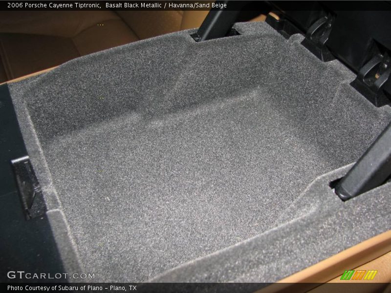 Basalt Black Metallic / Havanna/Sand Beige 2006 Porsche Cayenne Tiptronic