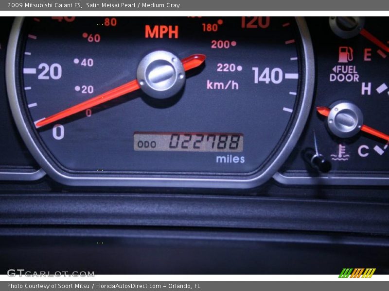Satin Meisai Pearl / Medium Gray 2009 Mitsubishi Galant ES