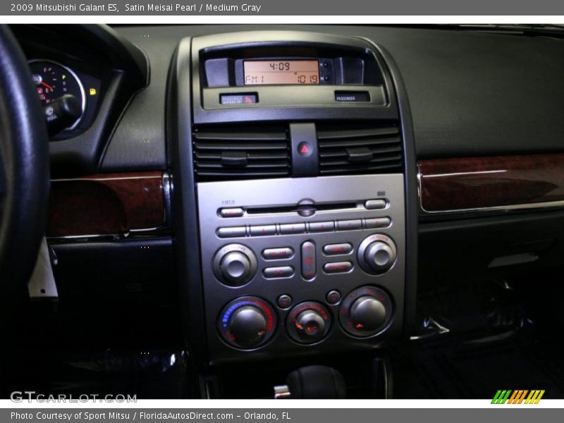 Satin Meisai Pearl / Medium Gray 2009 Mitsubishi Galant ES