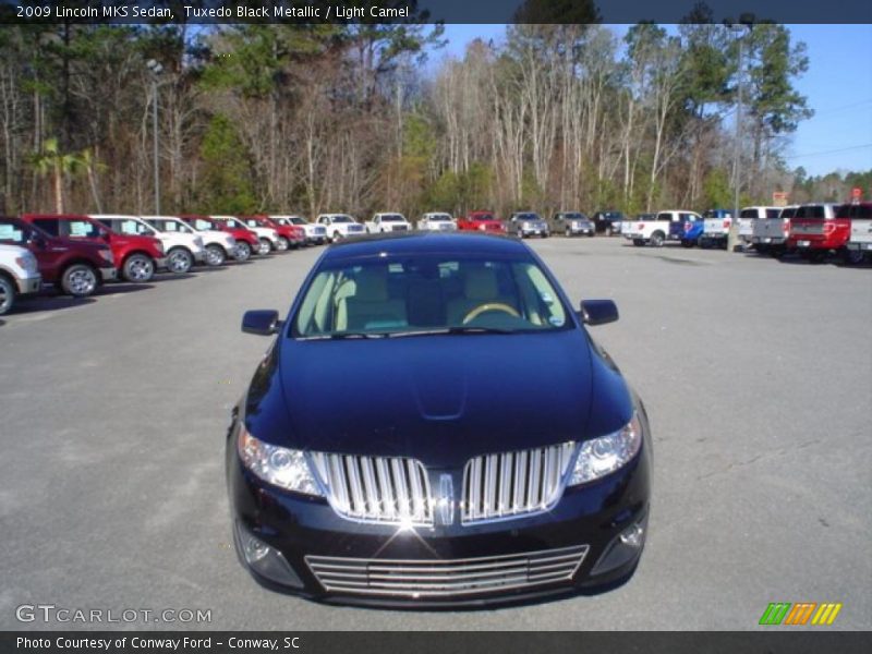 Tuxedo Black Metallic / Light Camel 2009 Lincoln MKS Sedan