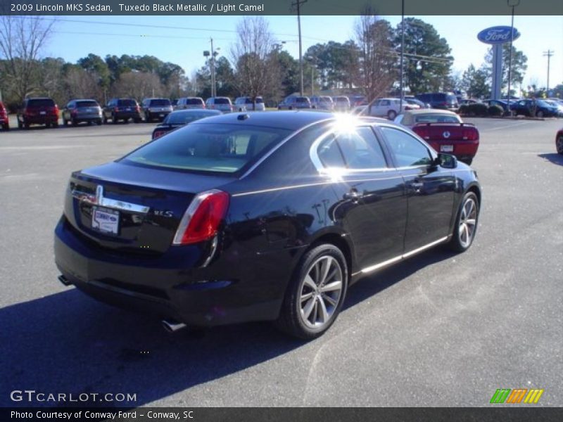 Tuxedo Black Metallic / Light Camel 2009 Lincoln MKS Sedan