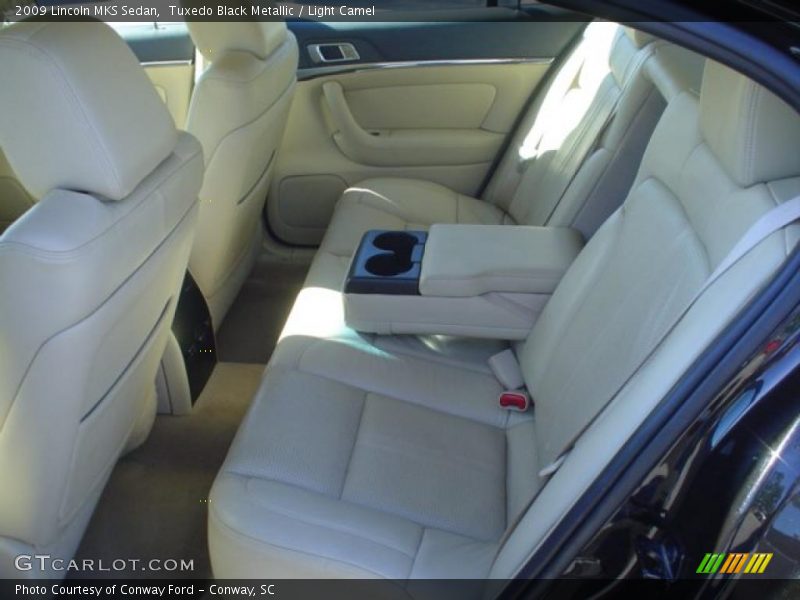 Tuxedo Black Metallic / Light Camel 2009 Lincoln MKS Sedan