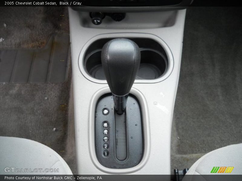 Black / Gray 2005 Chevrolet Cobalt Sedan