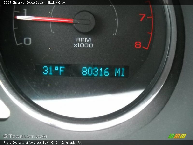 Black / Gray 2005 Chevrolet Cobalt Sedan