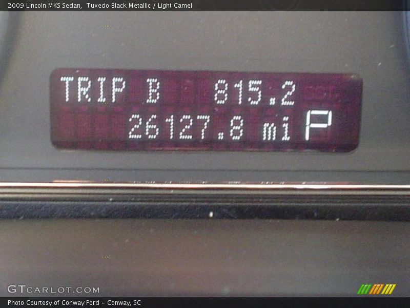 Tuxedo Black Metallic / Light Camel 2009 Lincoln MKS Sedan