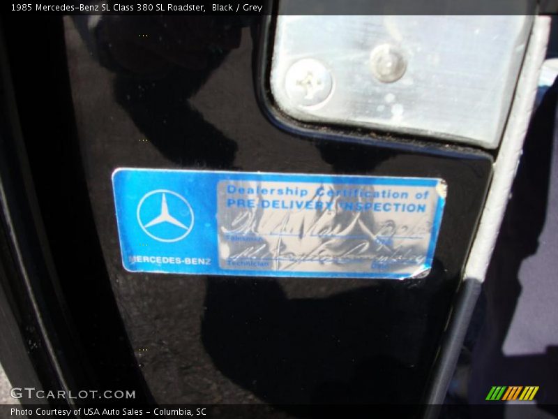 Black / Grey 1985 Mercedes-Benz SL Class 380 SL Roadster