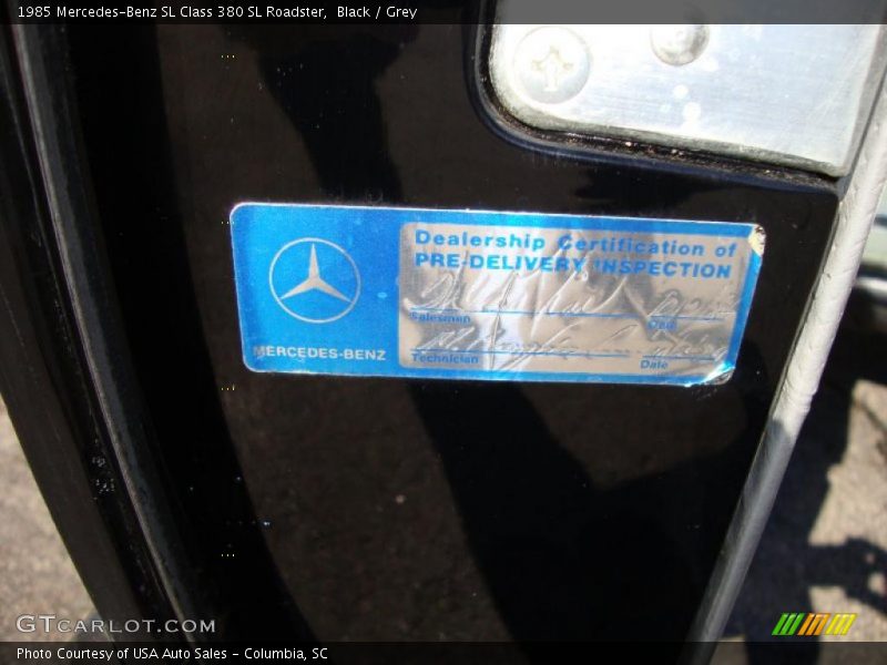 Black / Grey 1985 Mercedes-Benz SL Class 380 SL Roadster