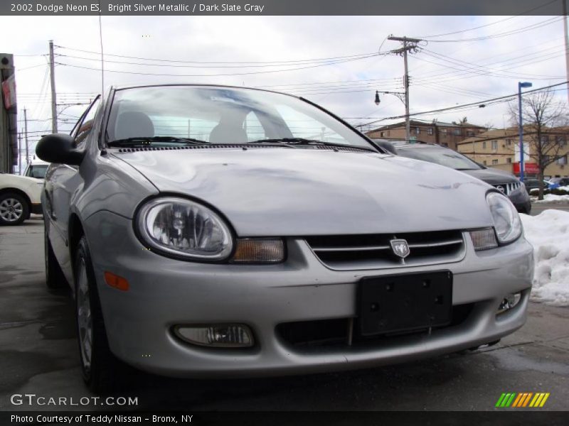 Bright Silver Metallic / Dark Slate Gray 2002 Dodge Neon ES