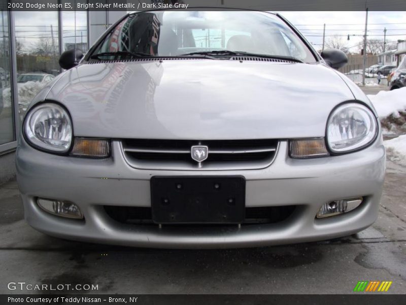 Bright Silver Metallic / Dark Slate Gray 2002 Dodge Neon ES