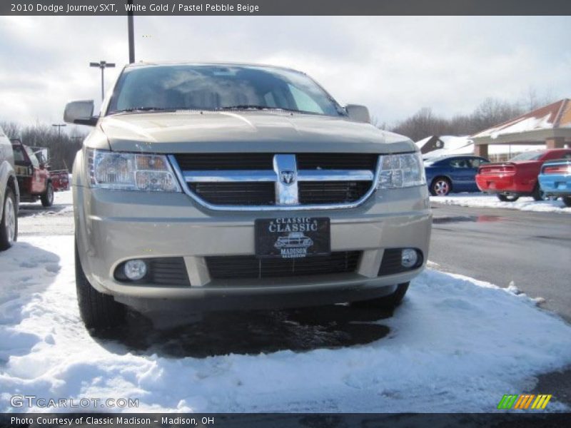 White Gold / Pastel Pebble Beige 2010 Dodge Journey SXT
