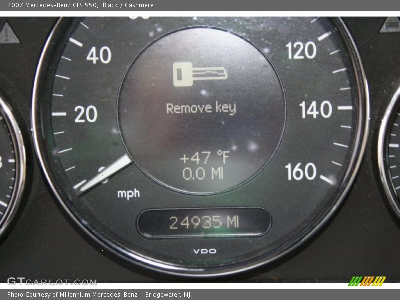Black / Cashmere 2007 Mercedes-Benz CLS 550