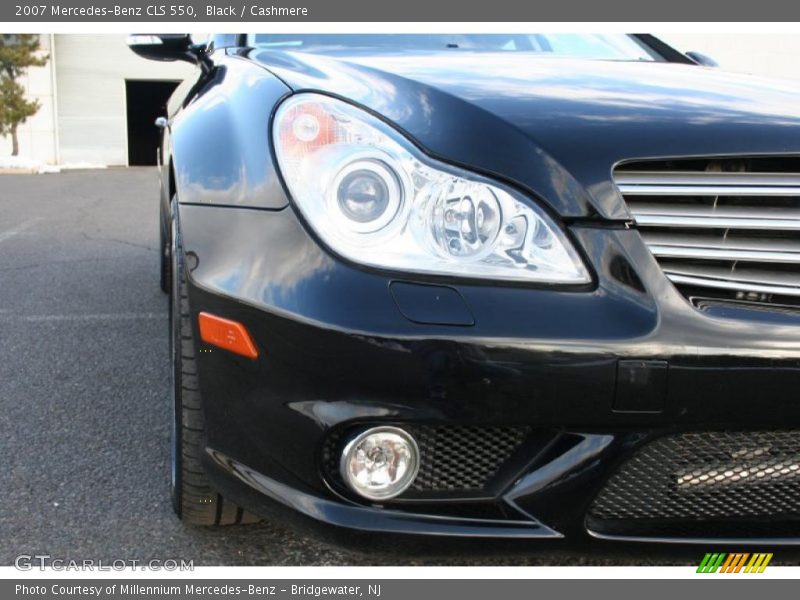 Black / Cashmere 2007 Mercedes-Benz CLS 550