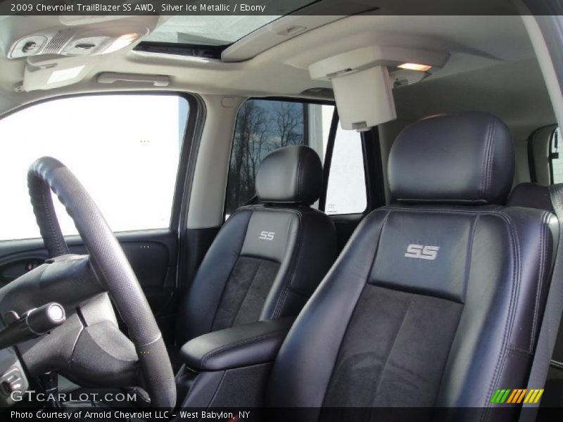 Silver Ice Metallic / Ebony 2009 Chevrolet TrailBlazer SS AWD