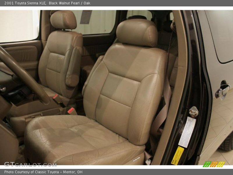 Black Walnut Pearl / Oak 2001 Toyota Sienna XLE