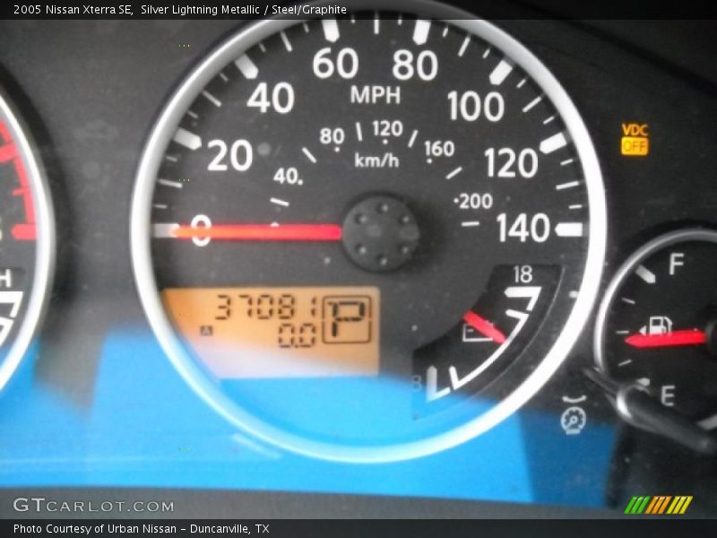 Silver Lightning Metallic / Steel/Graphite 2005 Nissan Xterra SE