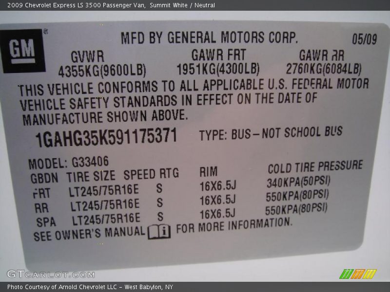 Summit White / Neutral 2009 Chevrolet Express LS 3500 Passenger Van