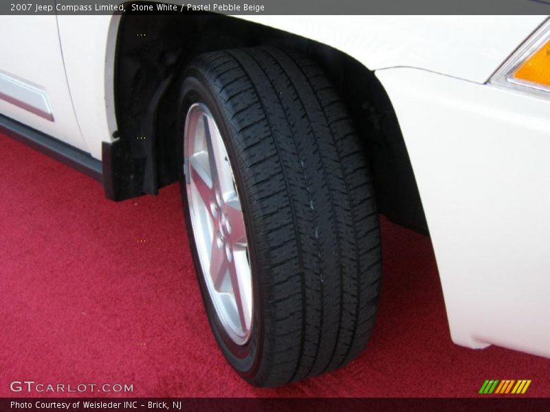 Stone White / Pastel Pebble Beige 2007 Jeep Compass Limited