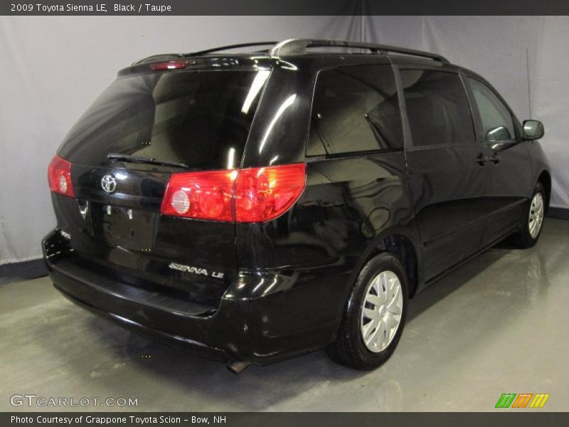 Black / Taupe 2009 Toyota Sienna LE